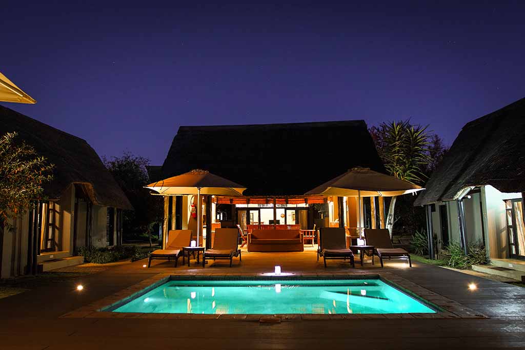 BUFFALO THORN LODGE