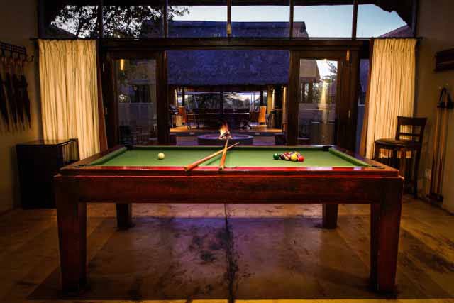 BUFFALO THORN LODGE