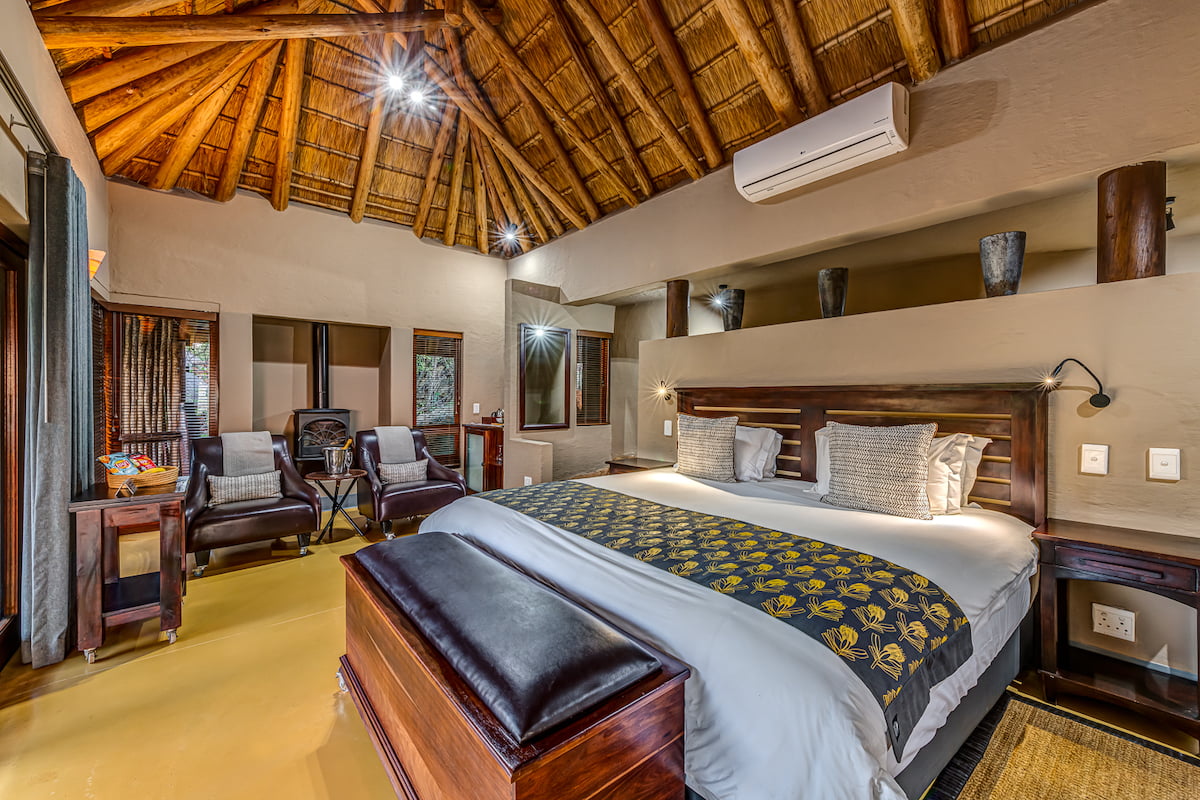 ETALI SAFARI LODGE