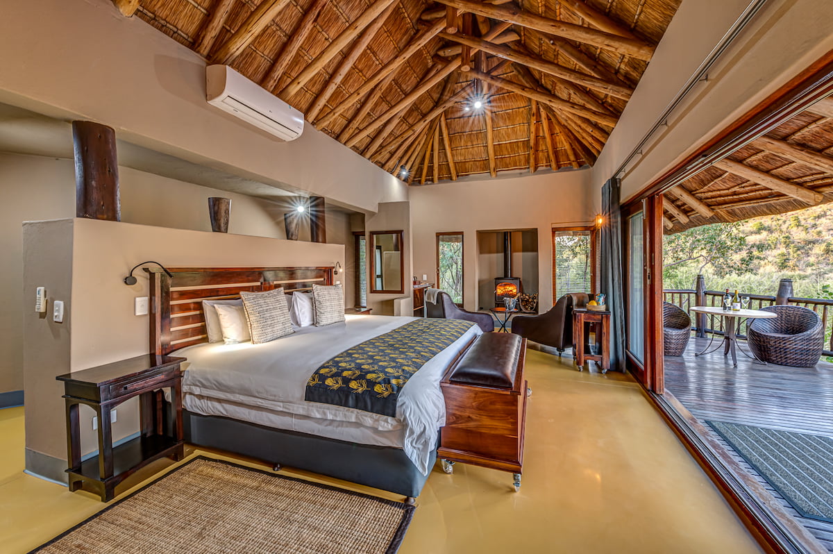 ETALI SAFARI LODGE