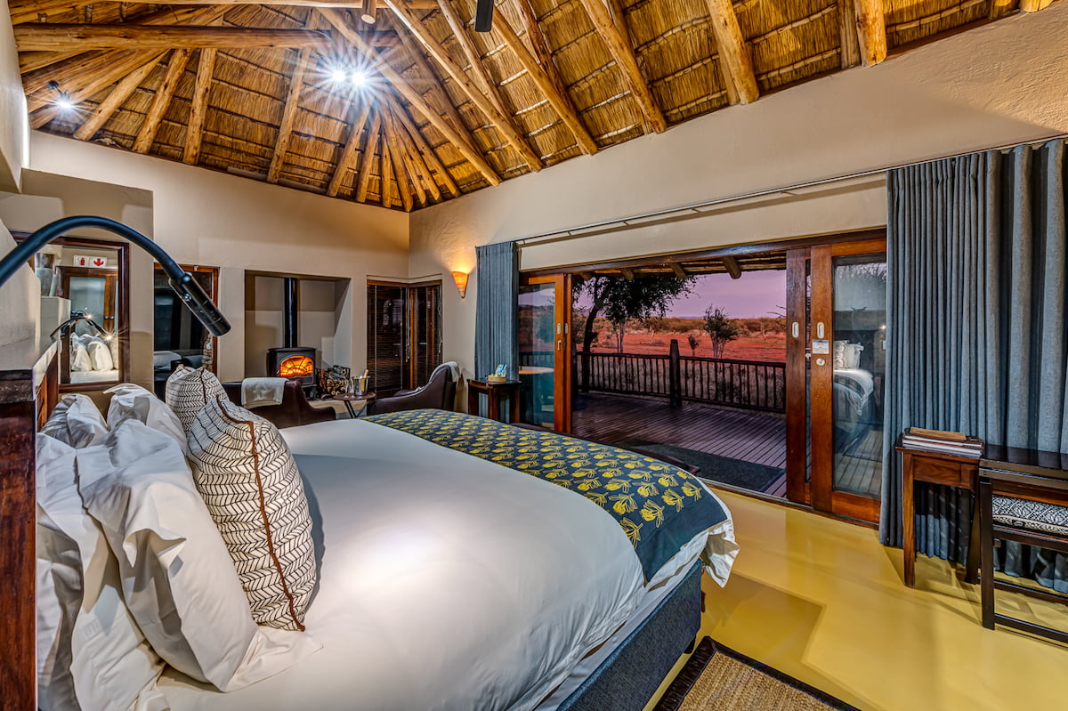 ETALI SAFARI LODGE