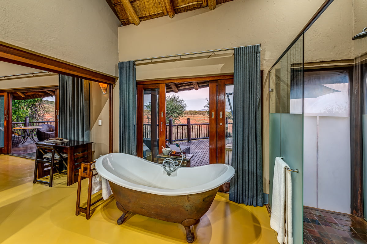 ETALI SAFARI LODGE