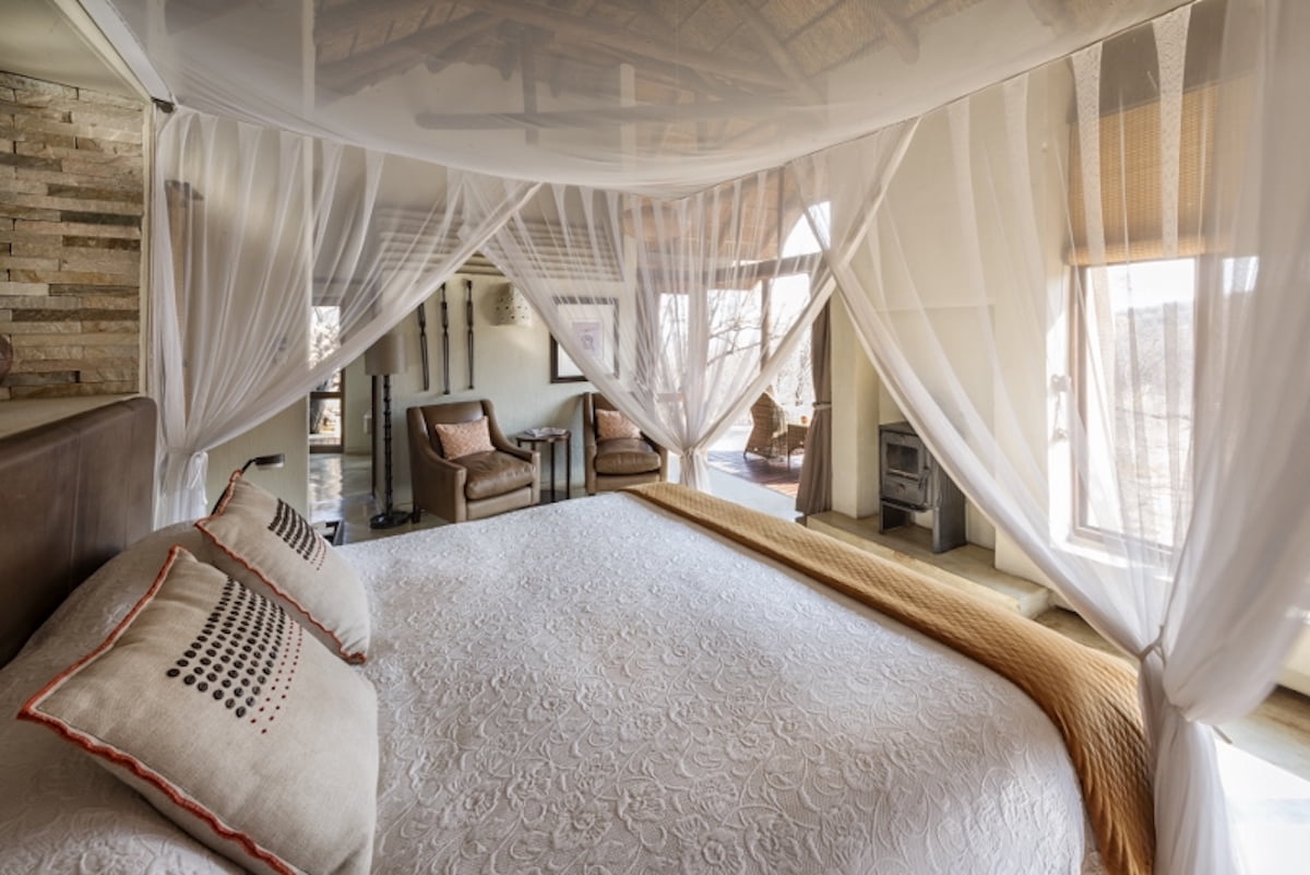 IMPODIMO GAME LODGE