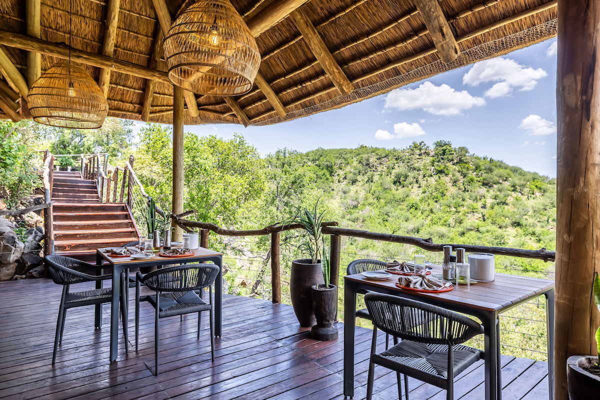 BUFFALO RIDGE SAFARI LODGE