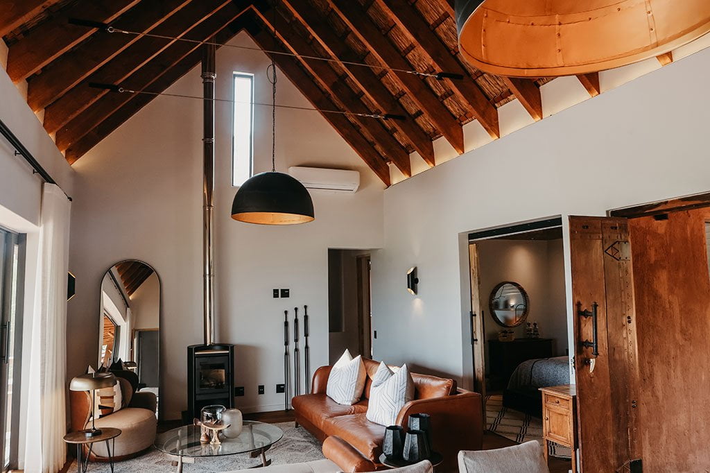 MADIKWE SAFARI LODGE