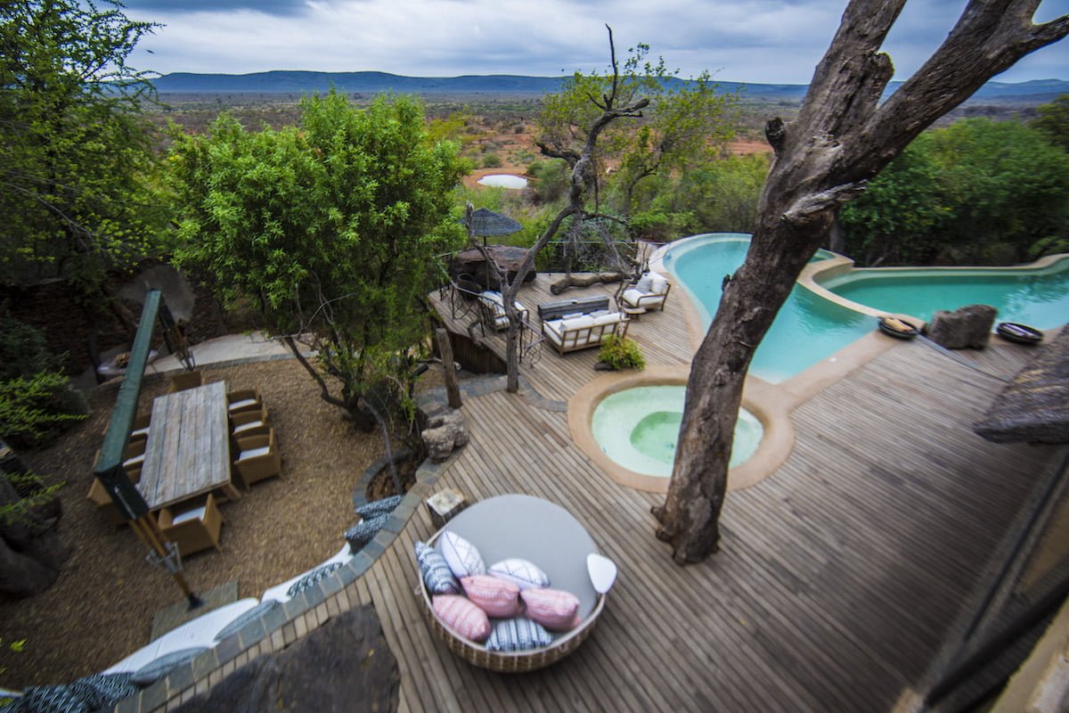 MOLORI SAFARI LODGE
