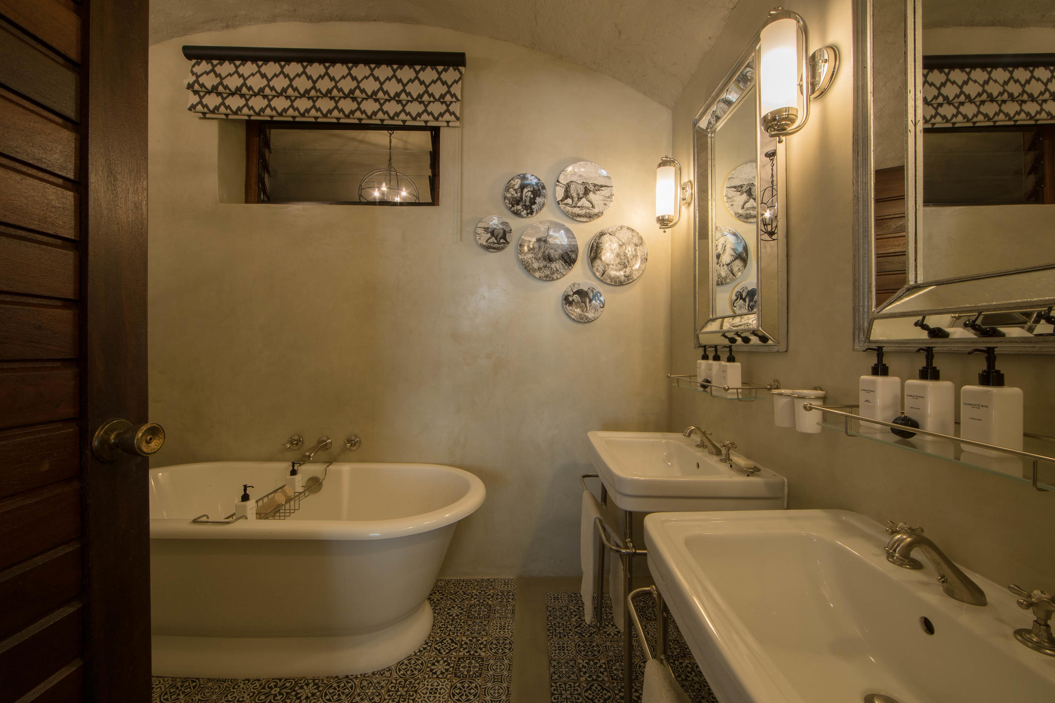 CHOBE GAME LODGE