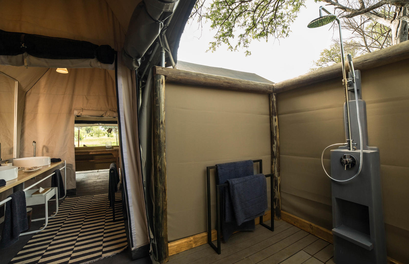 GOMOTI PLAINS CAMP