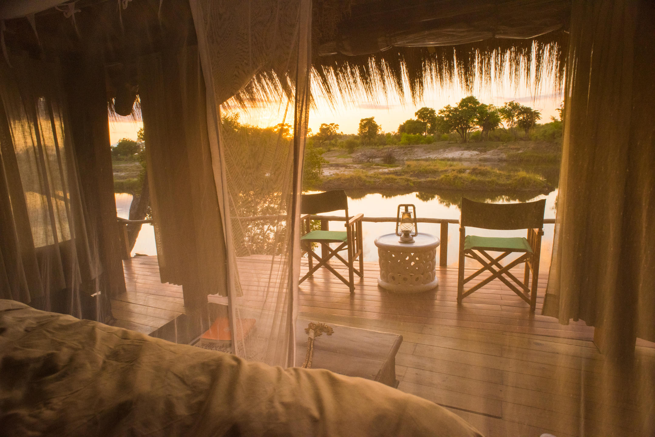 SINDABEZI ISLAND CAMP