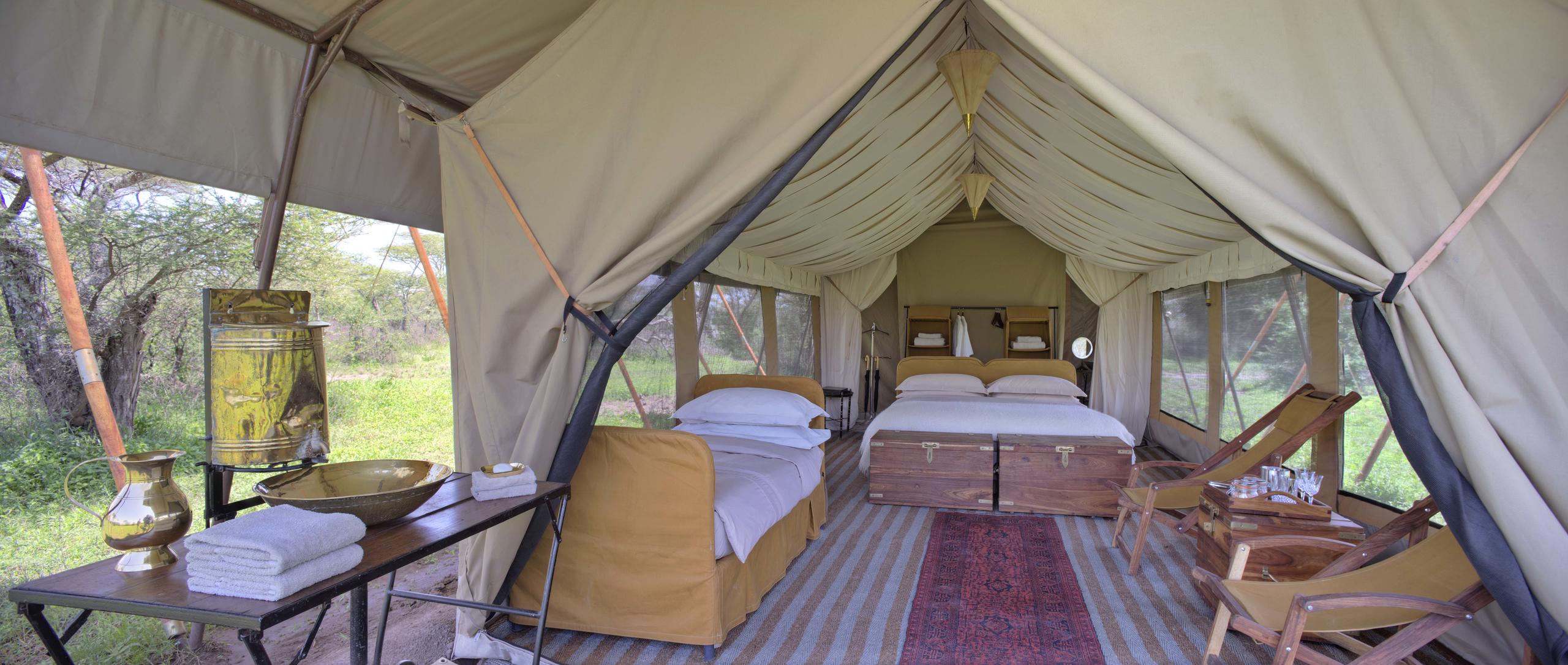 SERENGETI UNDER CANVAS