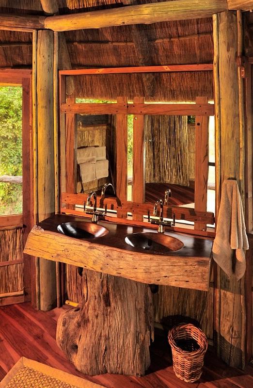 BILIMUNGWE BUSHCAMP