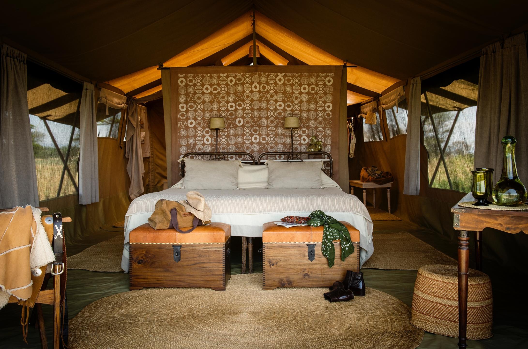 SERENGETI SAFARI CAMP