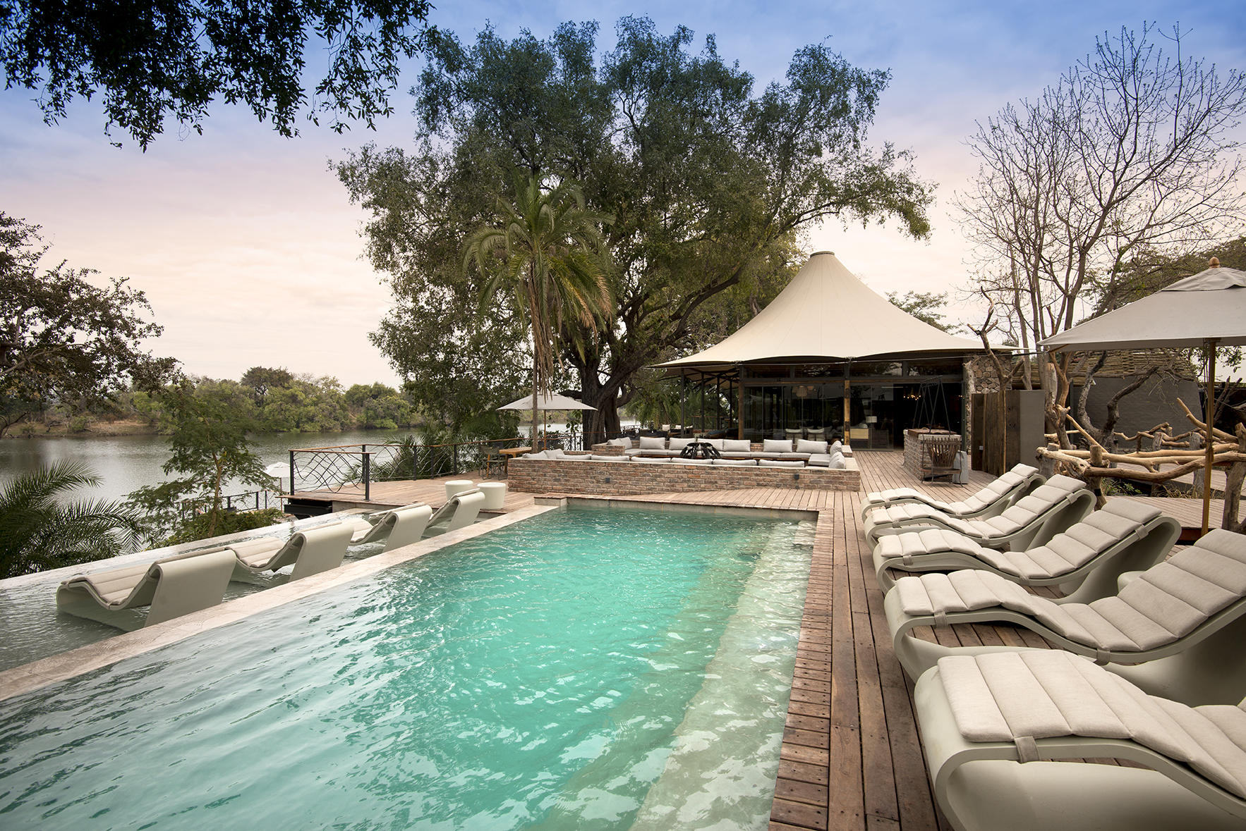 THORNTREE RIVER LODGE