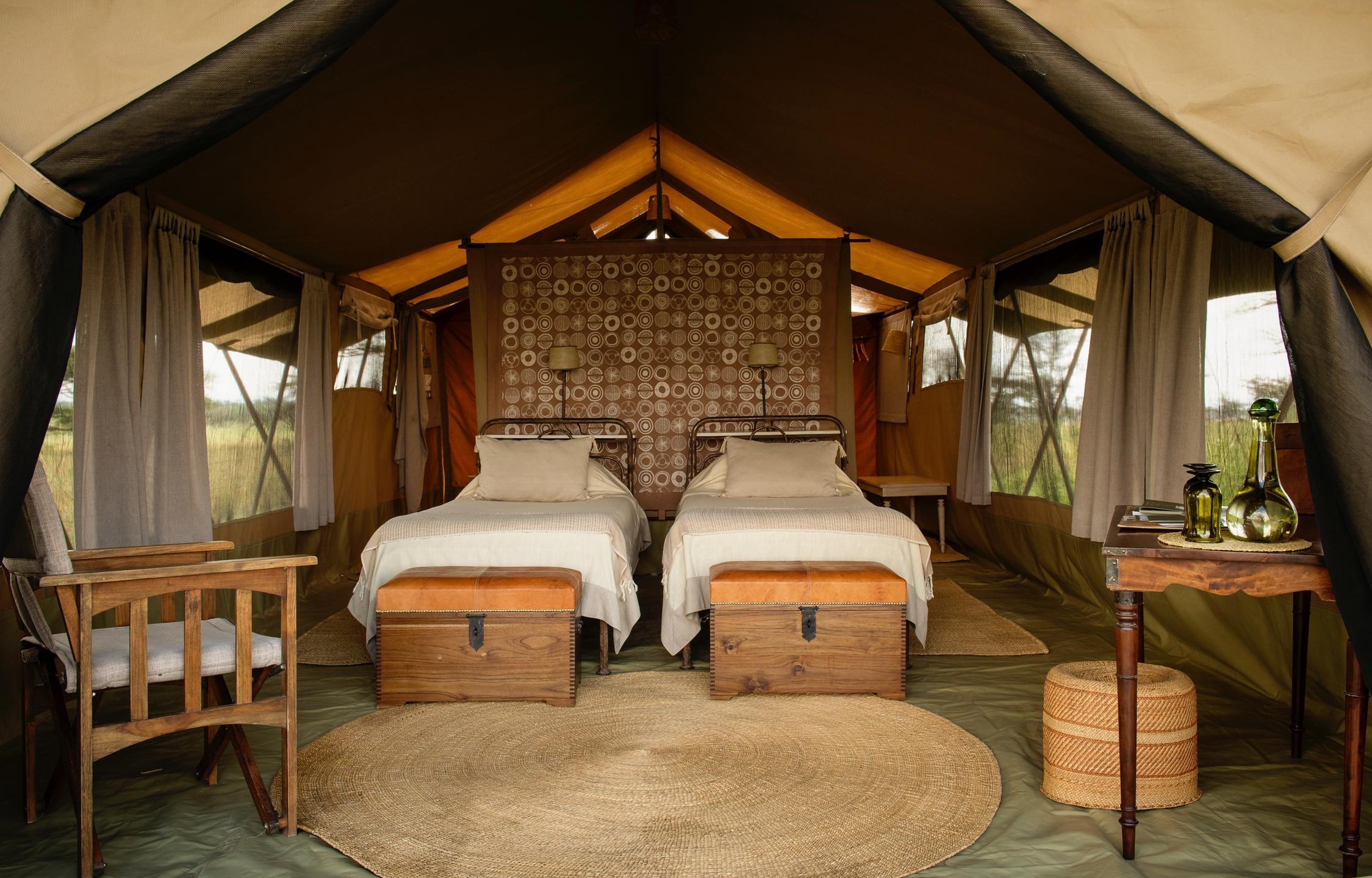 SERENGETI SAFARI CAMP