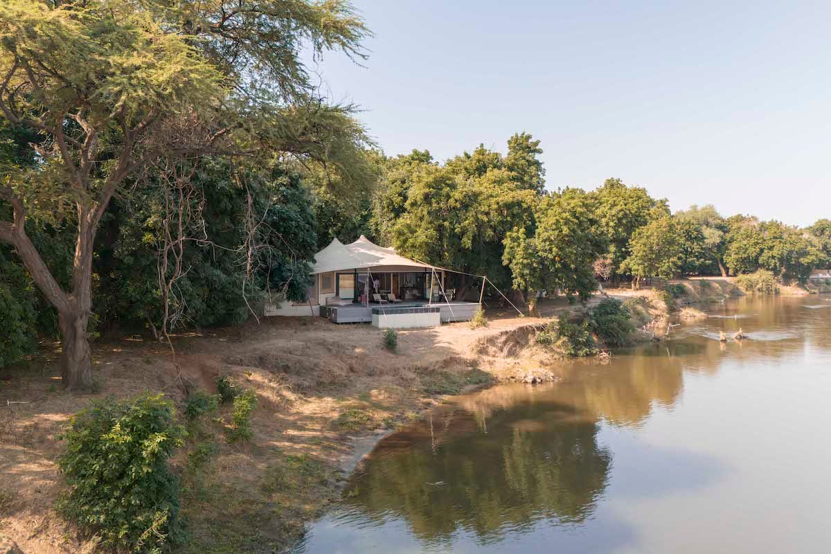 SAUSAGE TREE SAFARI CAMP