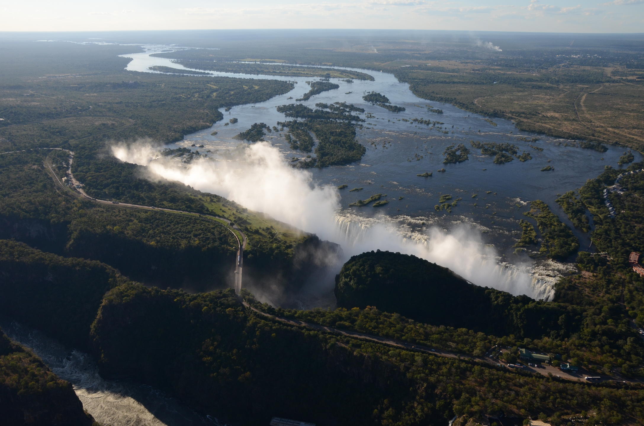ROYAL CHUNDU RIVER LODGE