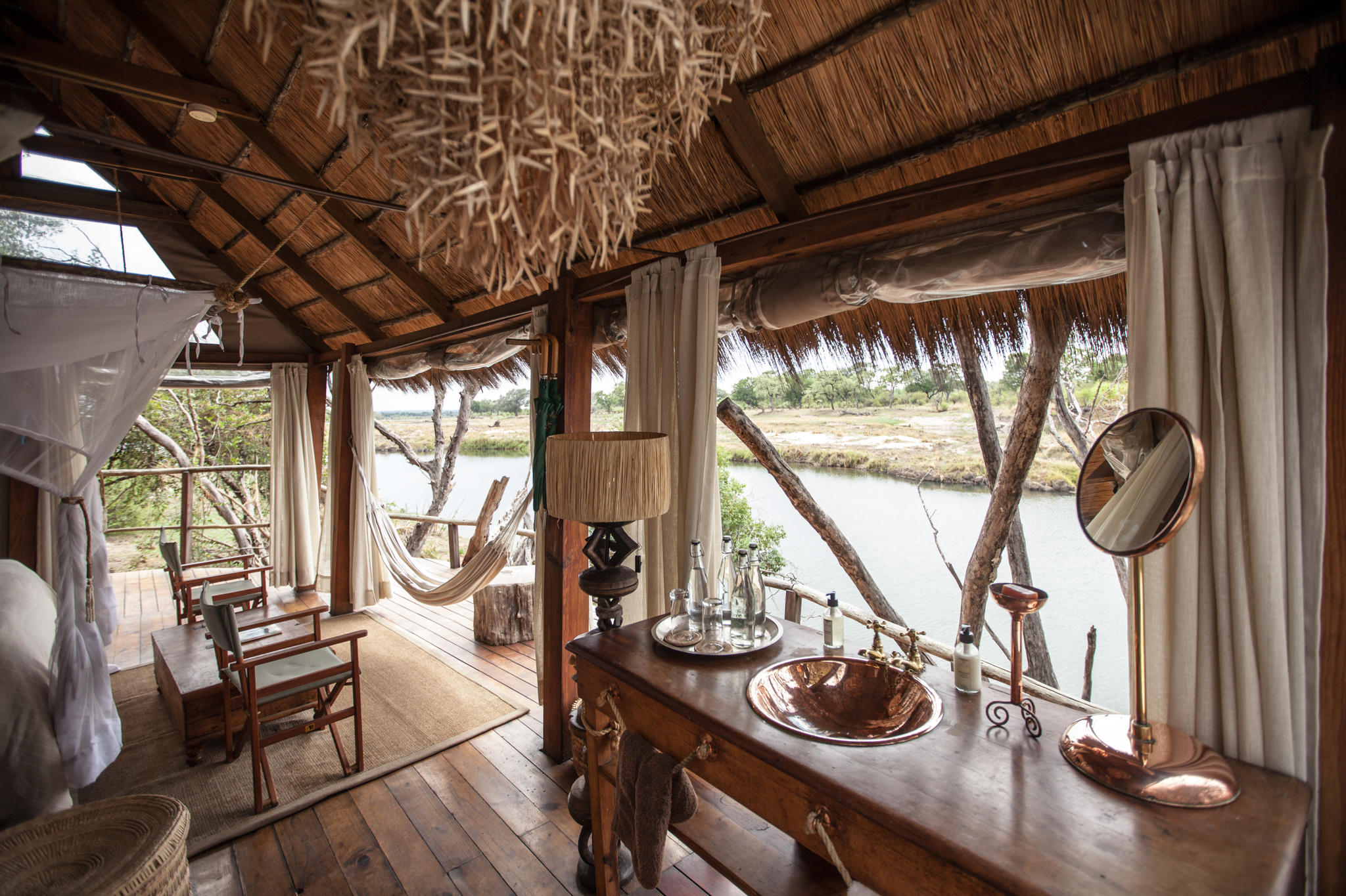 SINDABEZI ISLAND CAMP