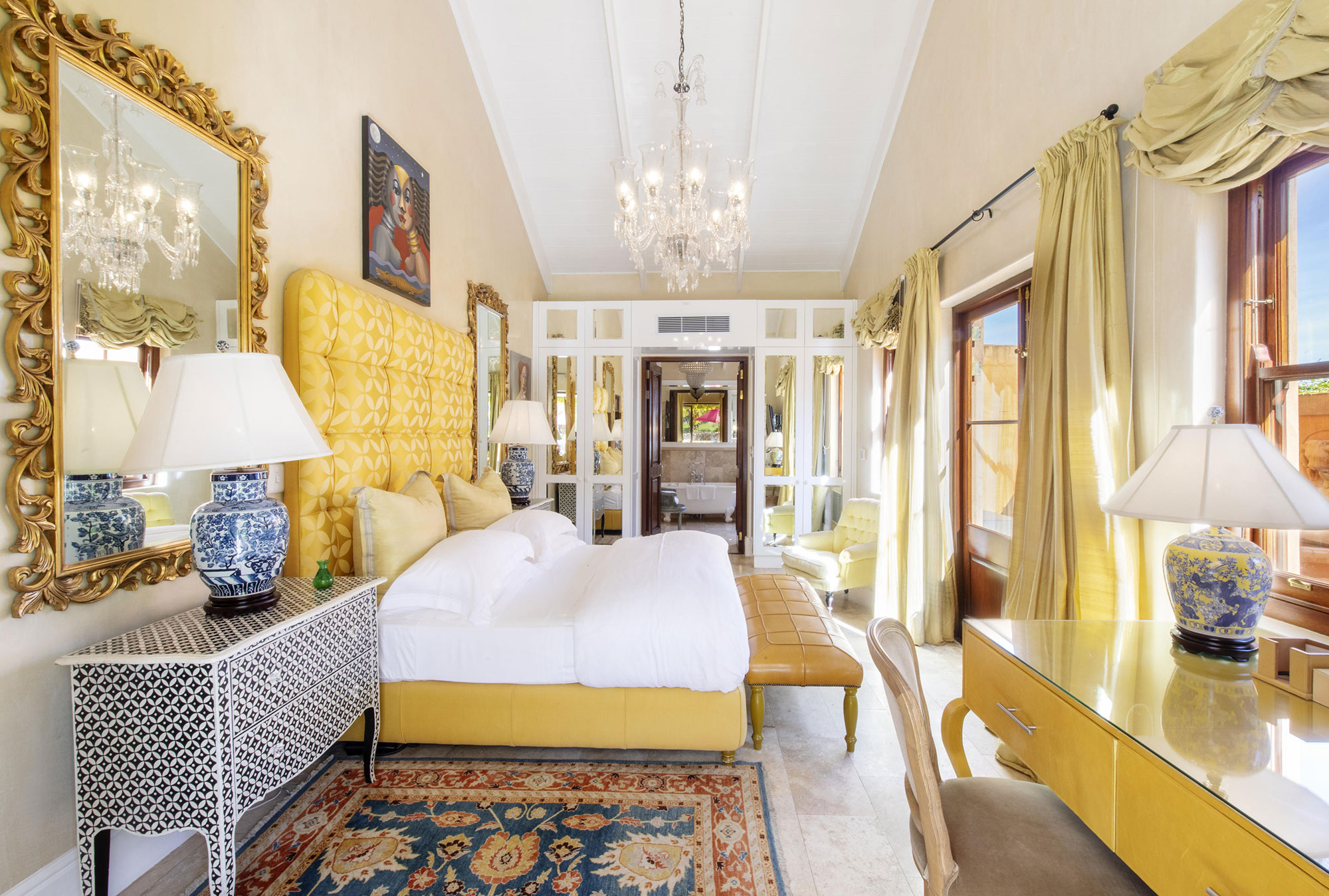 LA RESIDENCE