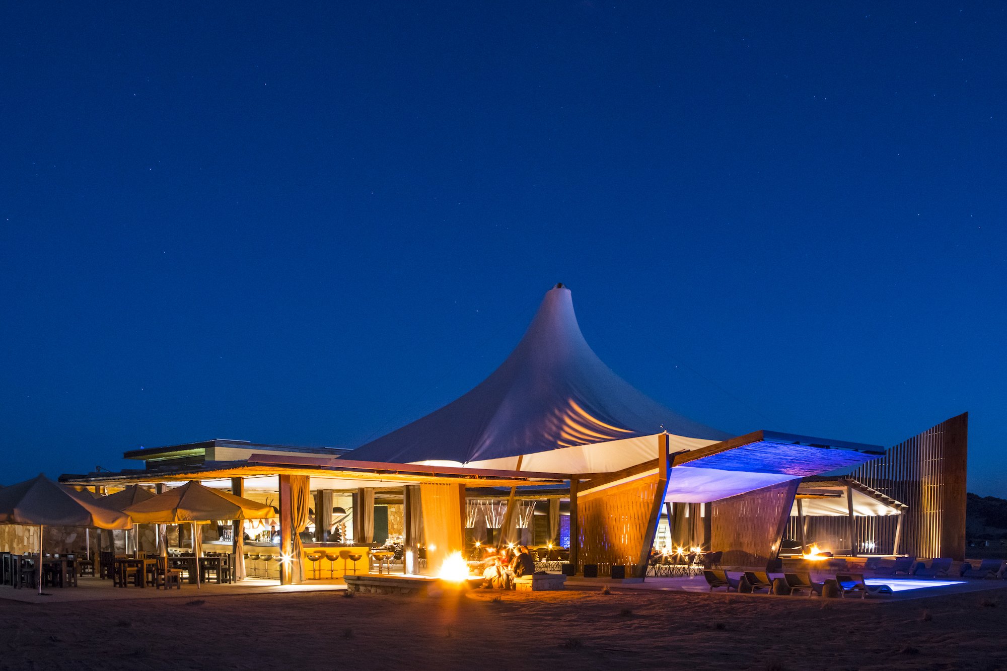 DEAD VALLEY LODGE