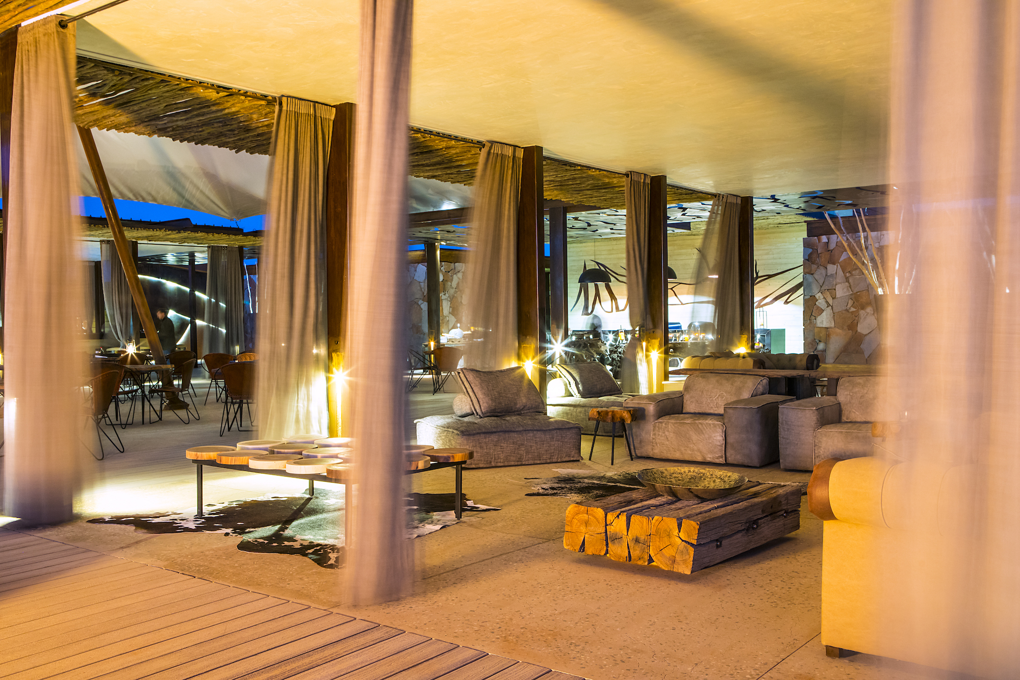 DEAD VALLEY LODGE