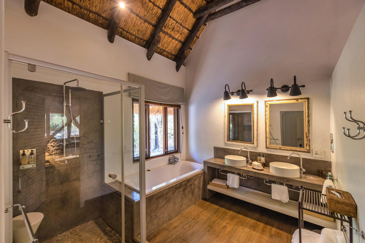 MUSHARA LODGE
