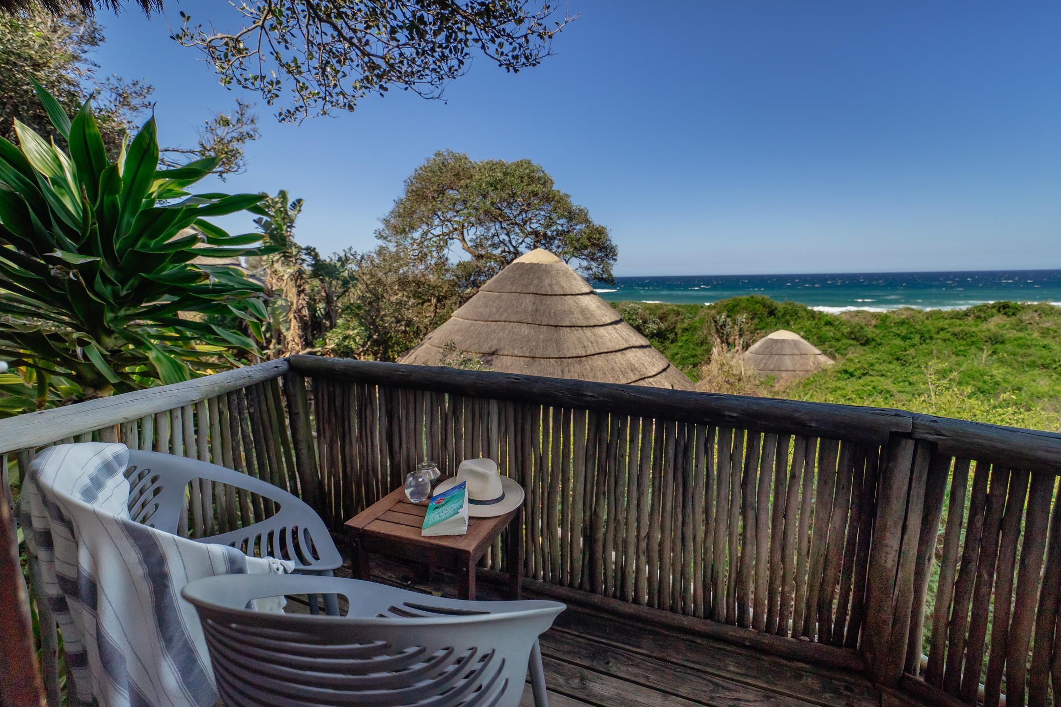 THONGA BEACH LODGE