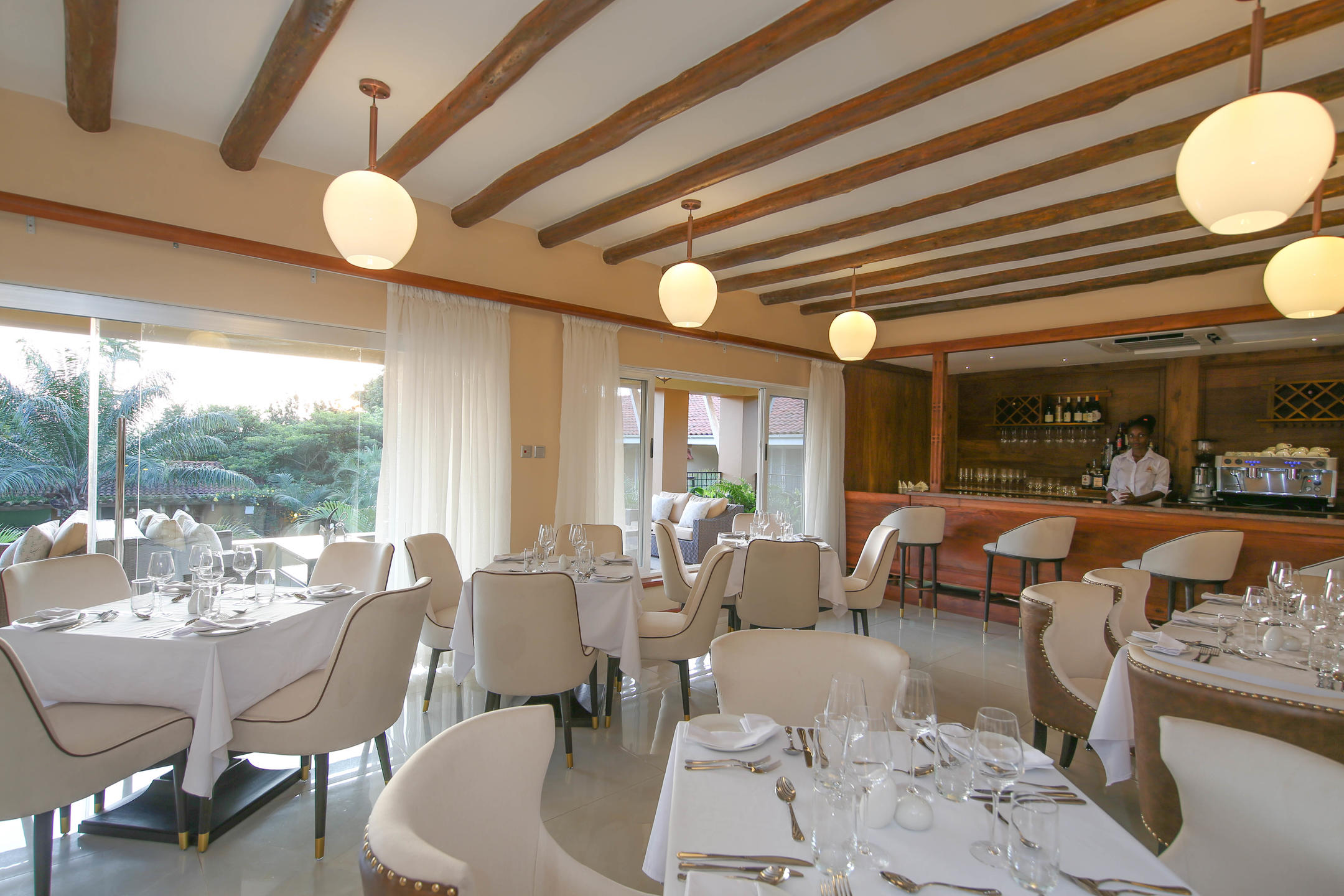 NO. 5 BOUTIQUE HOTEL
