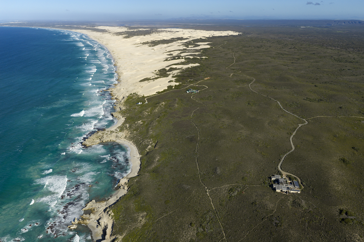 MORUKURU OCEAN HOUSE