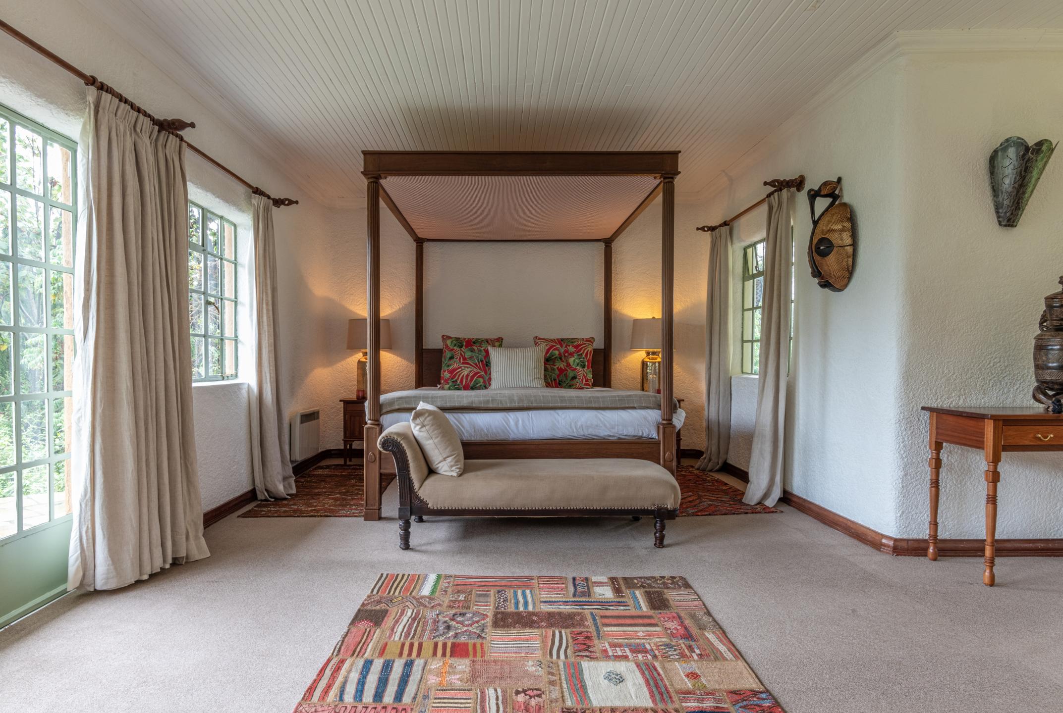 SABYINYO SILVERBACK LODGE