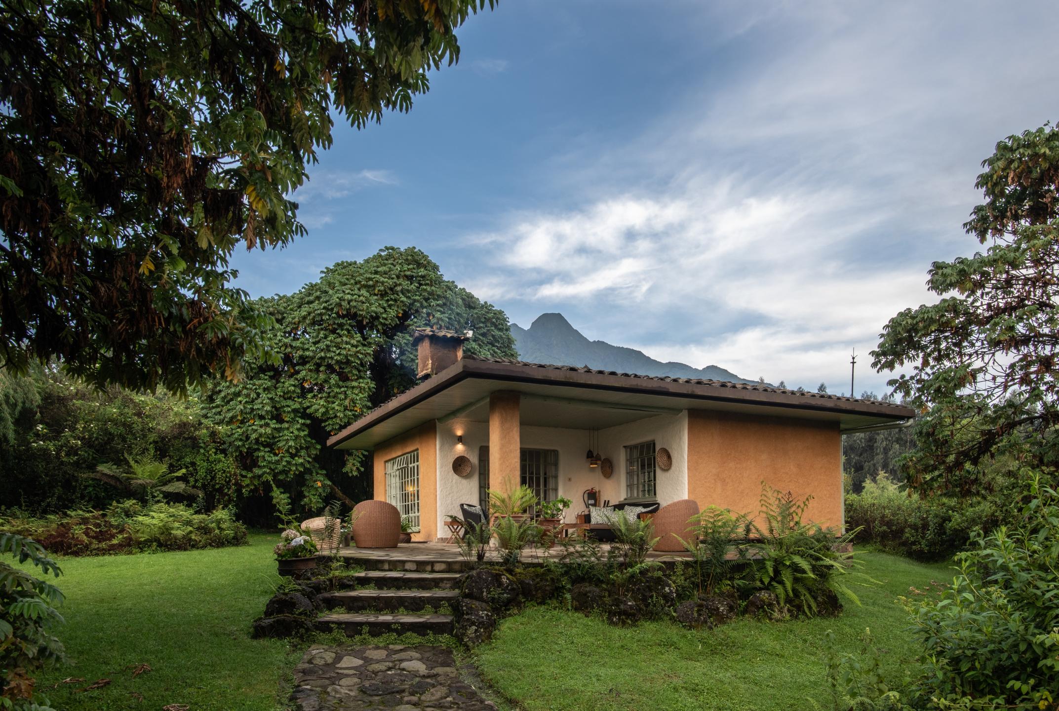 Sabyinyo Silverback Lodge