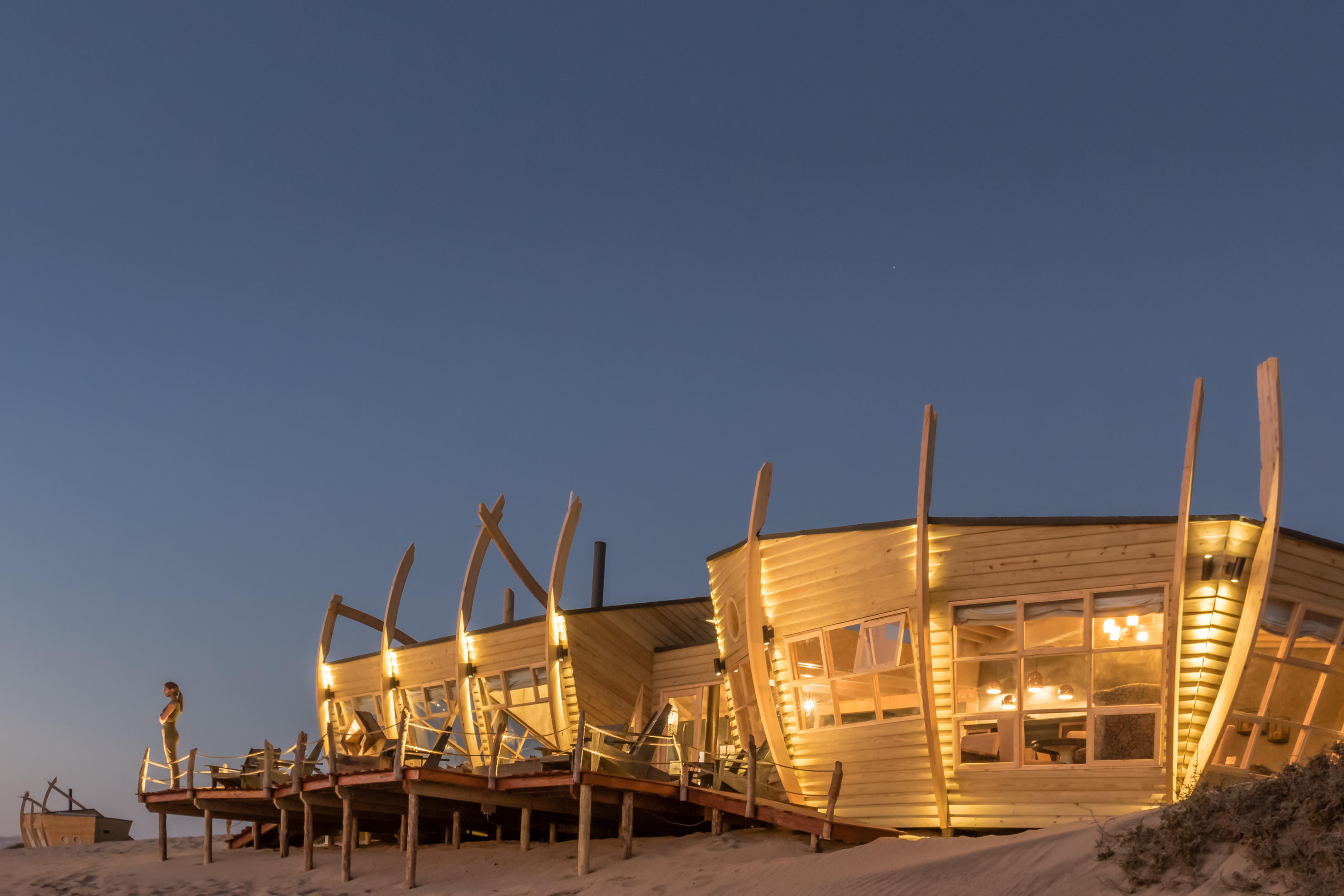 SHIPWRECK LODGE