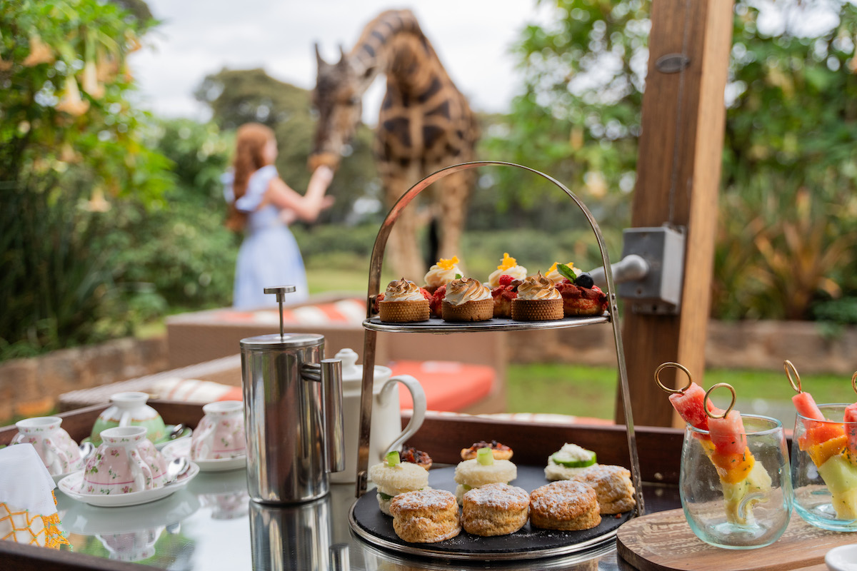 GIRAFFE MANOR