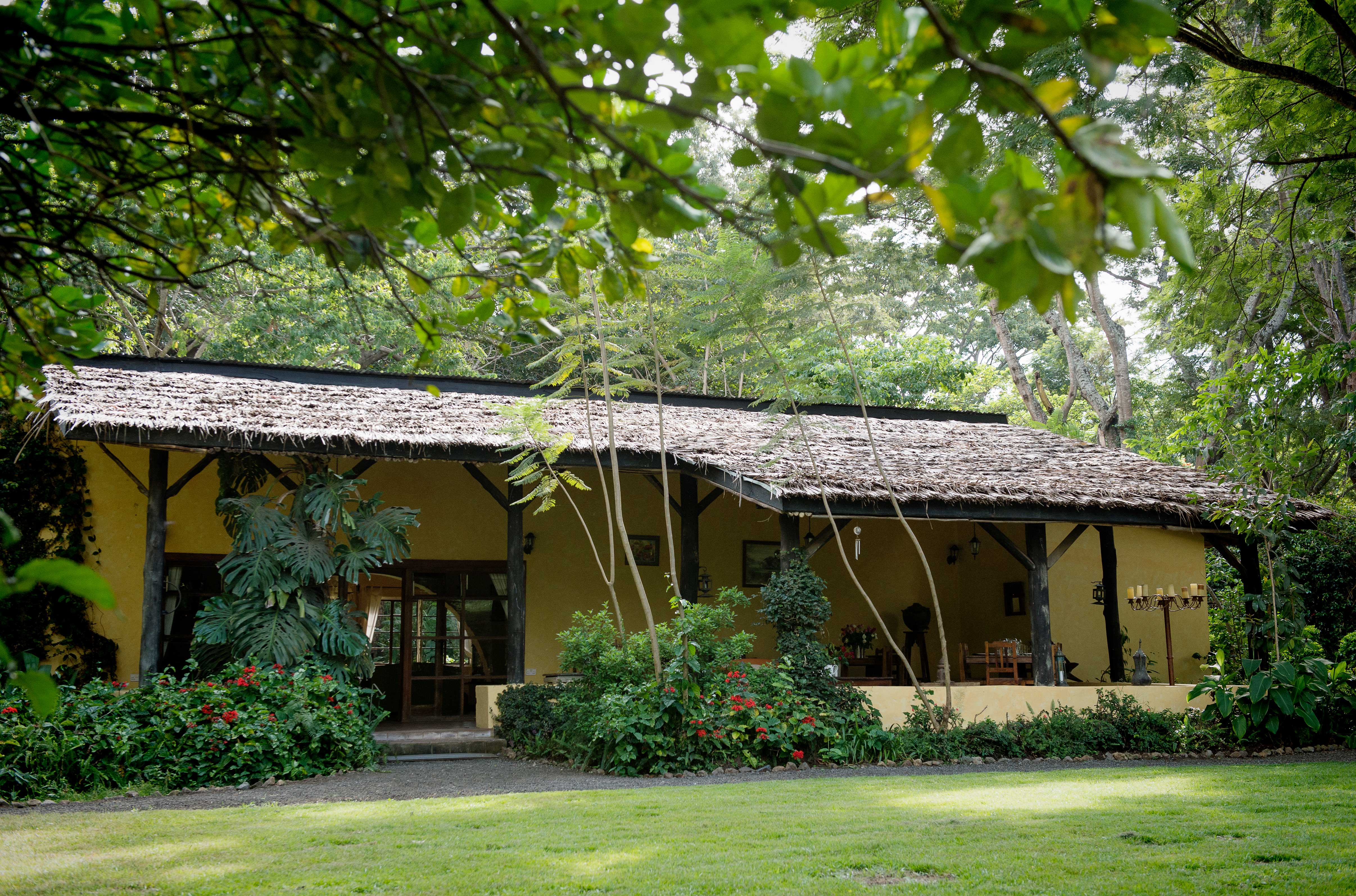RIVERTREES COUNTRY INN