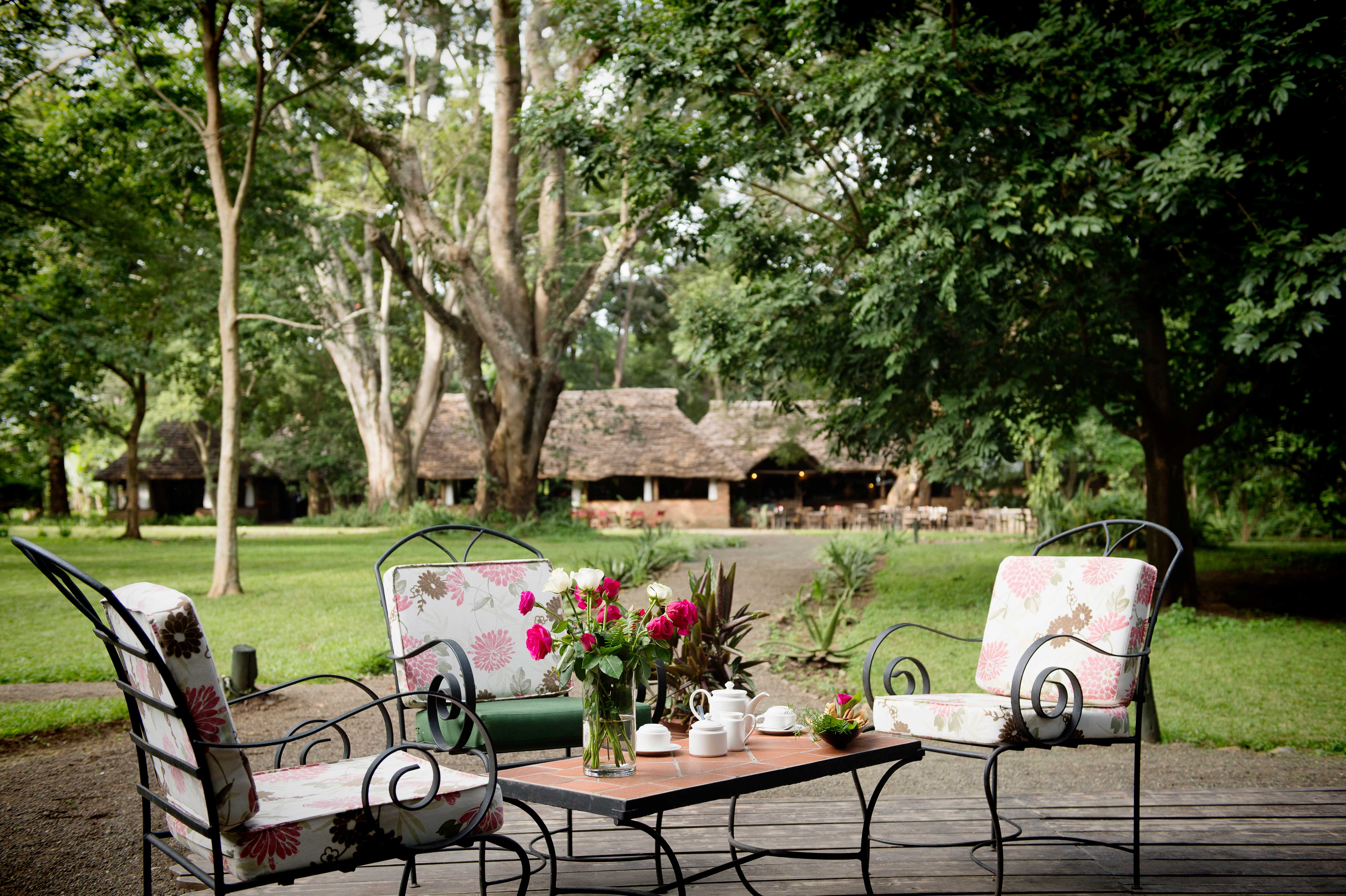 RIVERTREES COUNTRY INN