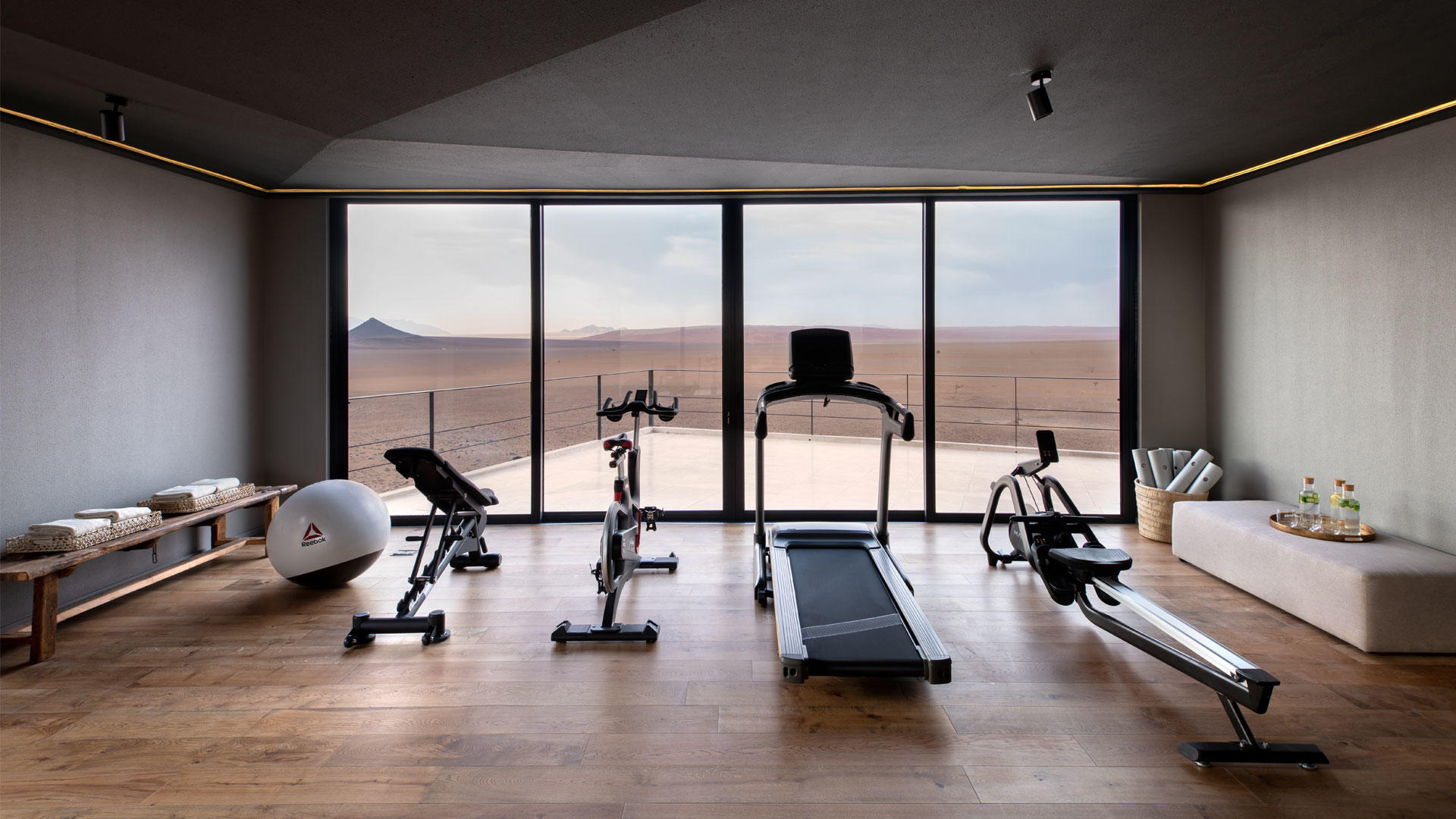 SOSSUSVLEI DESERT LODGE
