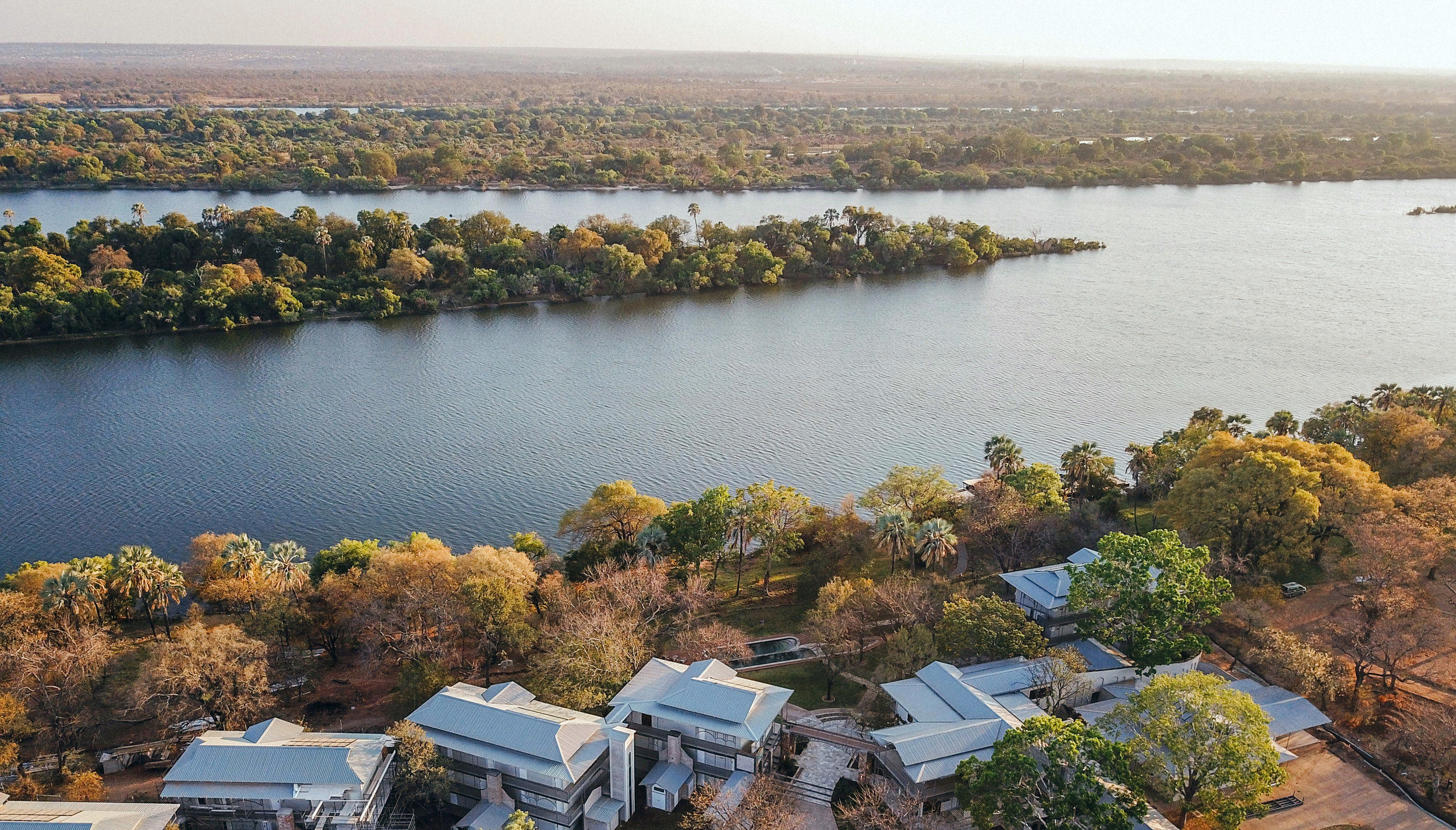 THE PALM RIVER HOTEL