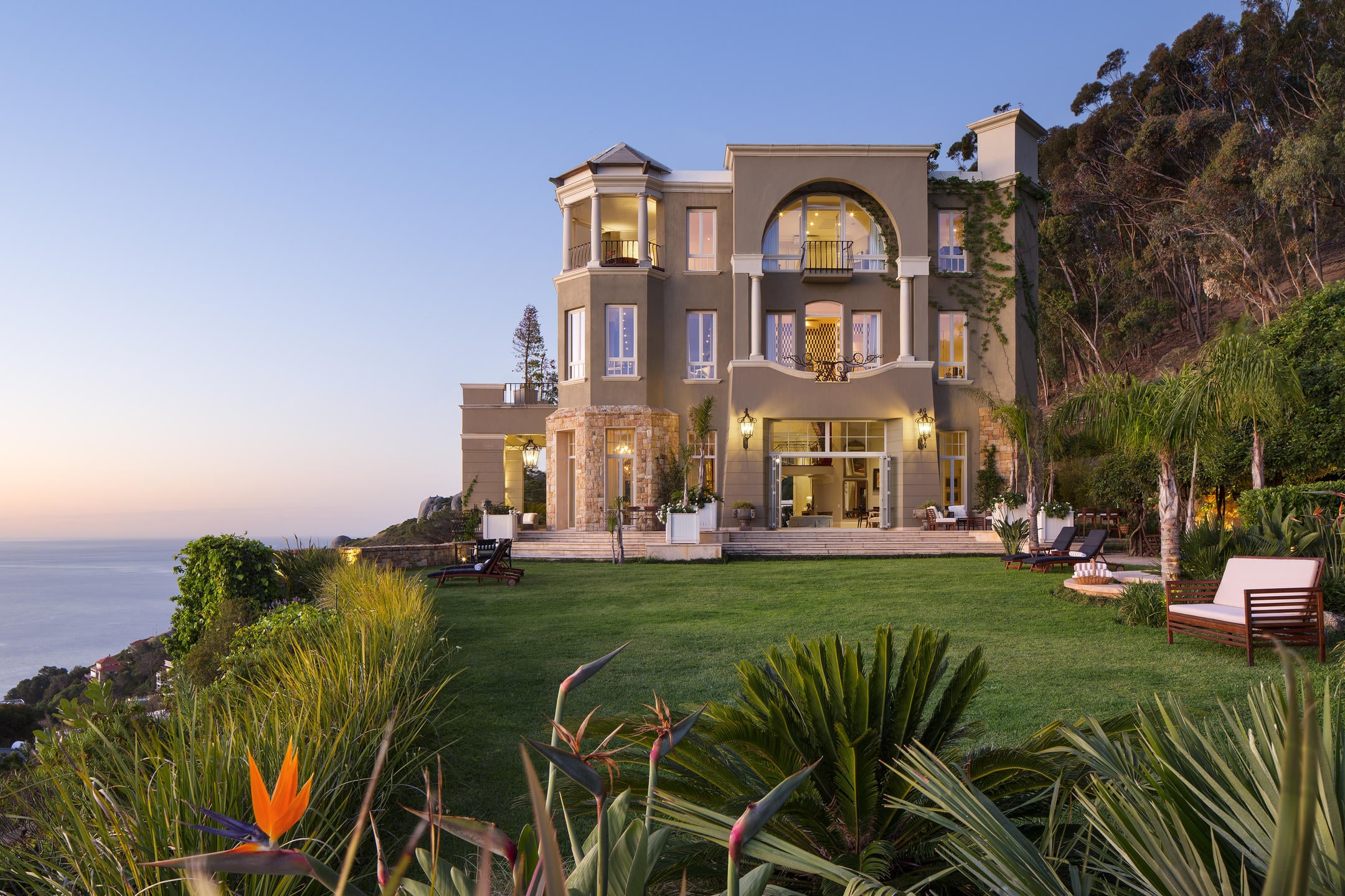 READ MORE ABOUT 21 NETTLETON