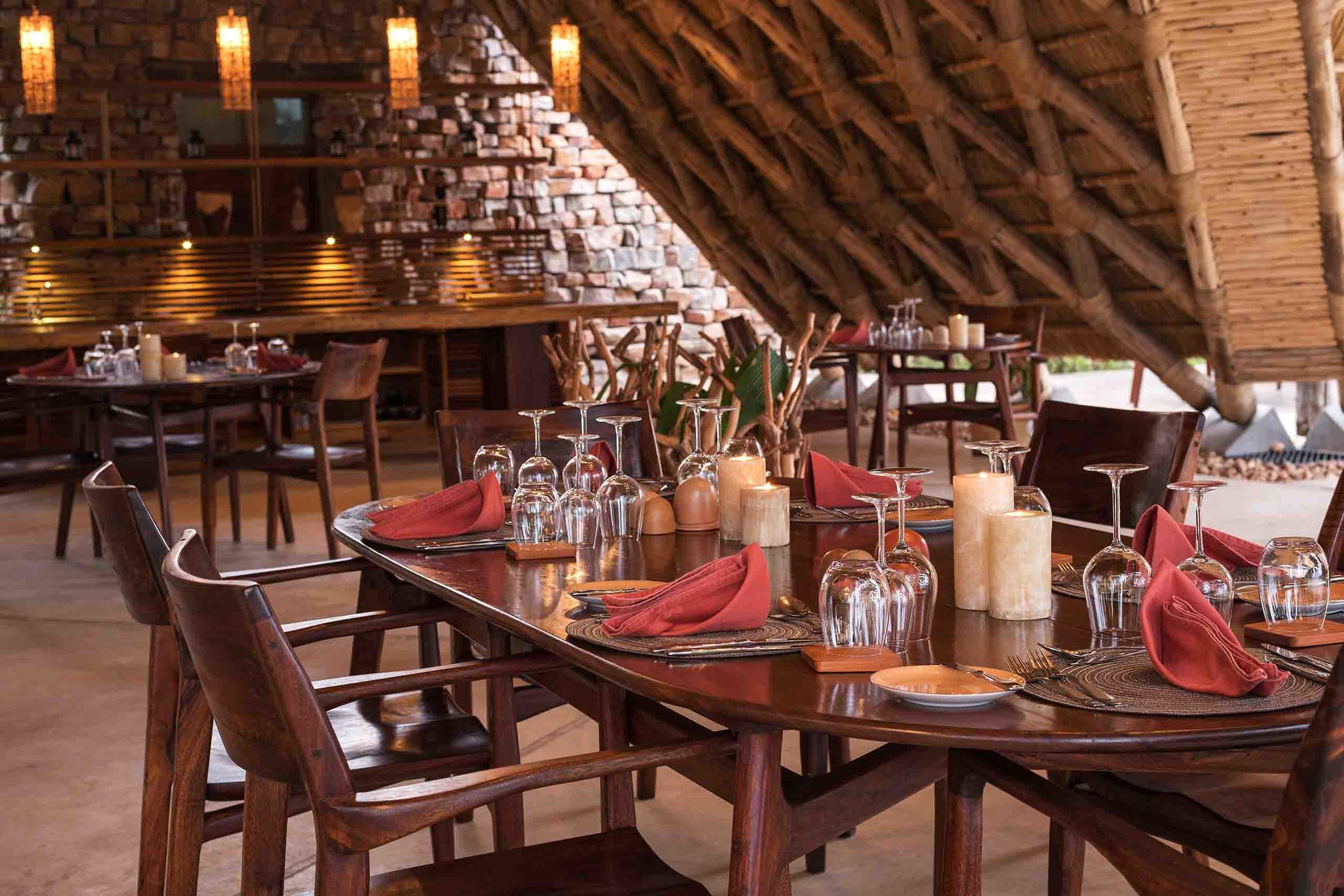 NILE SAFARI LODGE