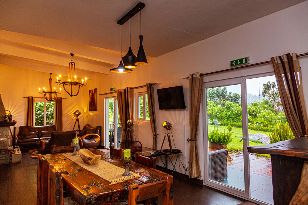 AMAKORO SONGA LODGE