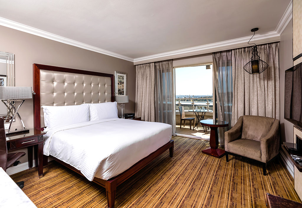 INTERCONTINENTAL OR TAMBO AIRPORT HOTEL