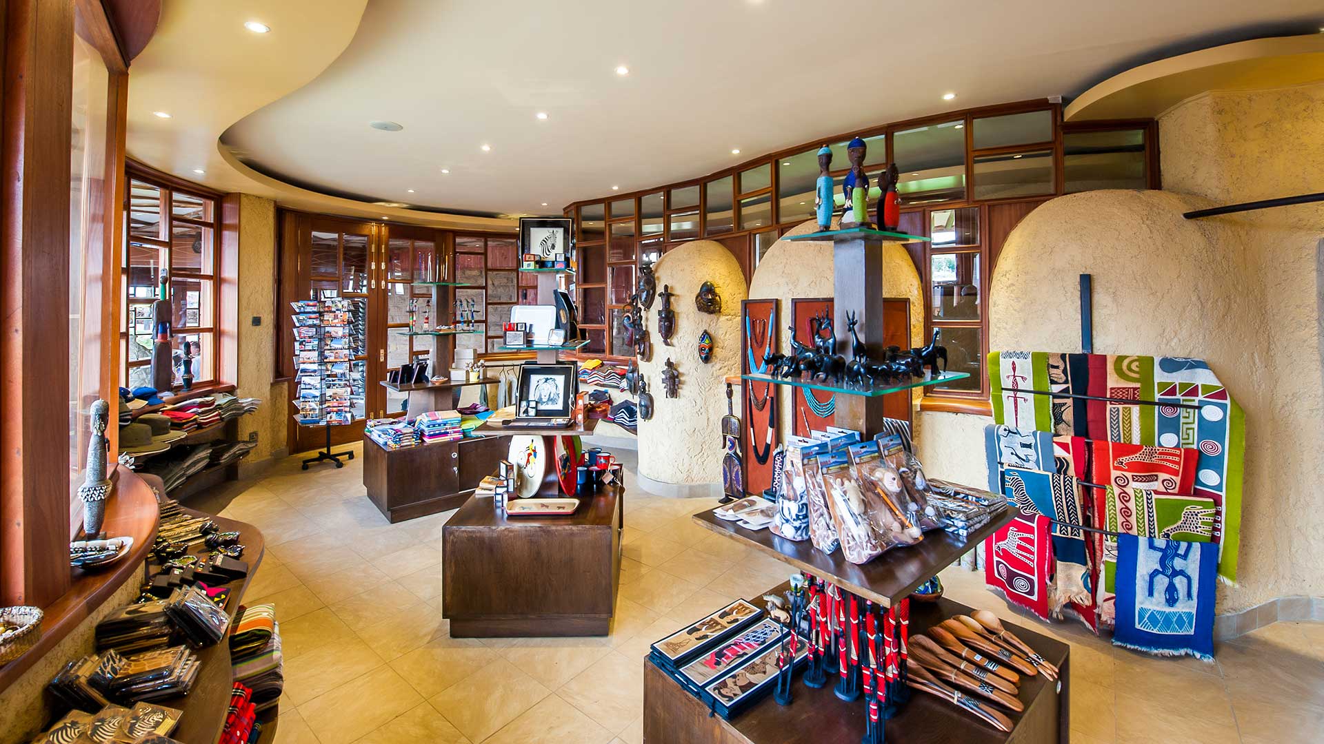 LAKE NAKURU LODGE