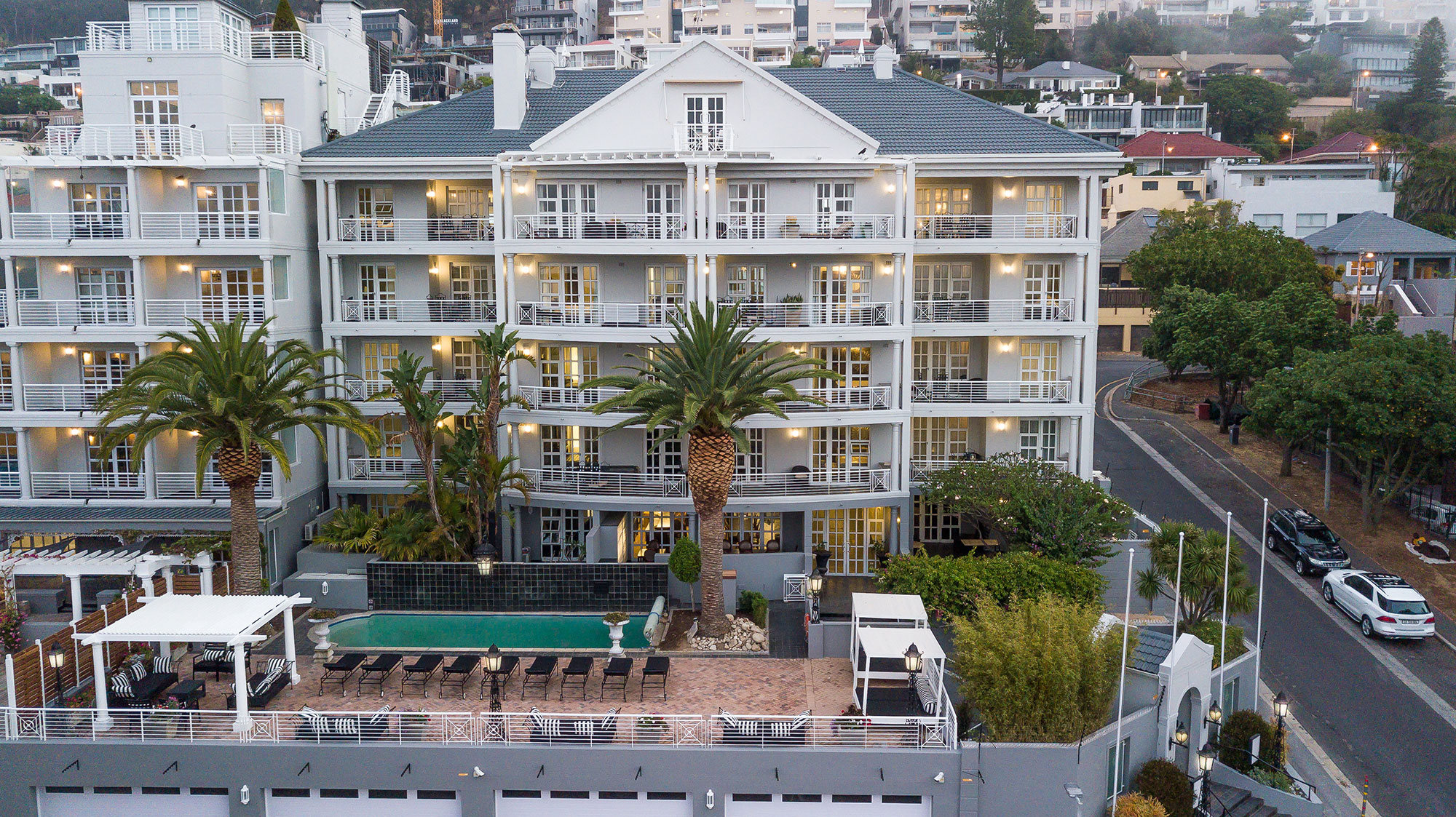 ROMNEY PARK LUXURY APARTMENTS
