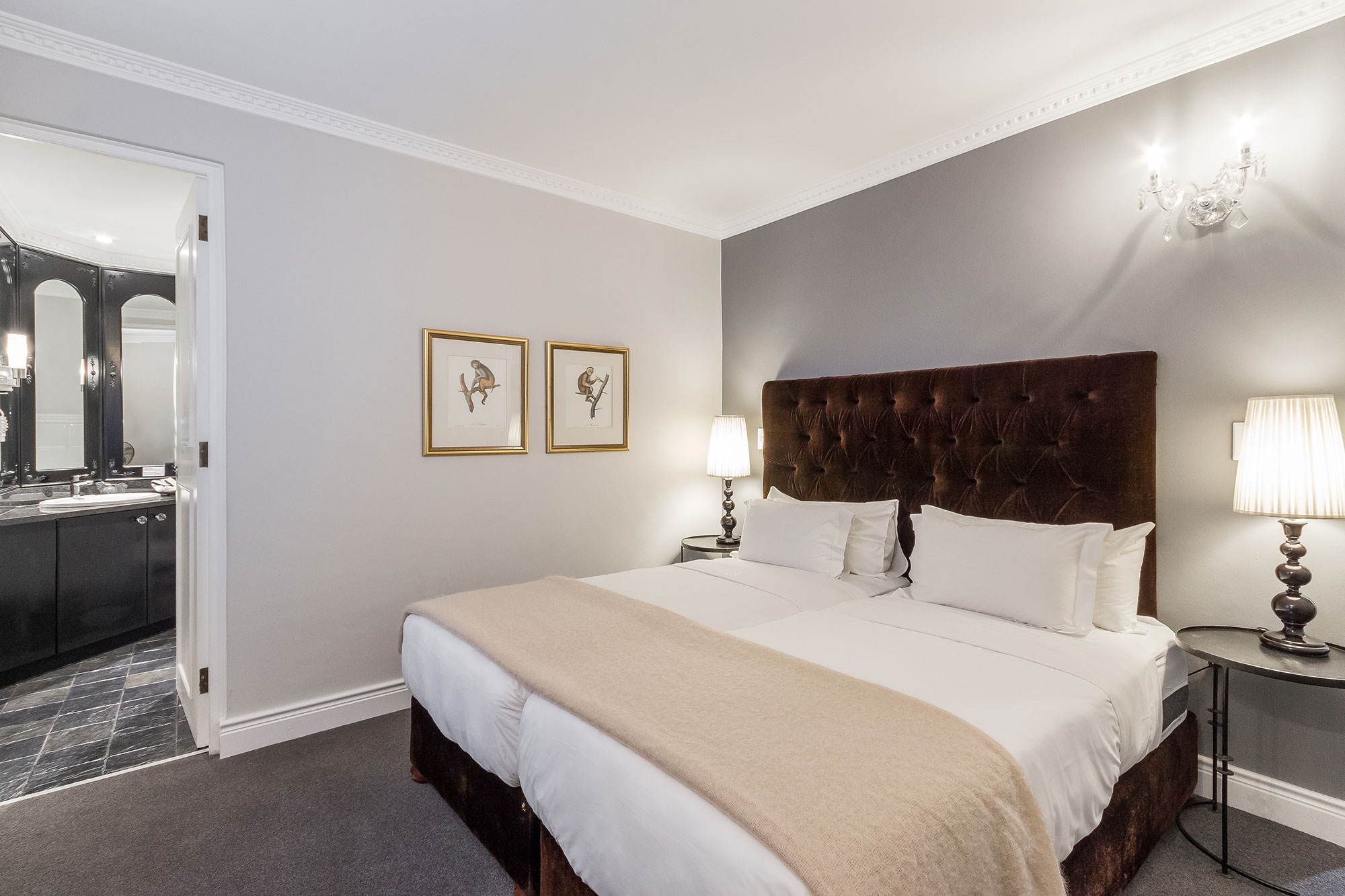 ROMNEY PARK LUXURY APARTMENTS