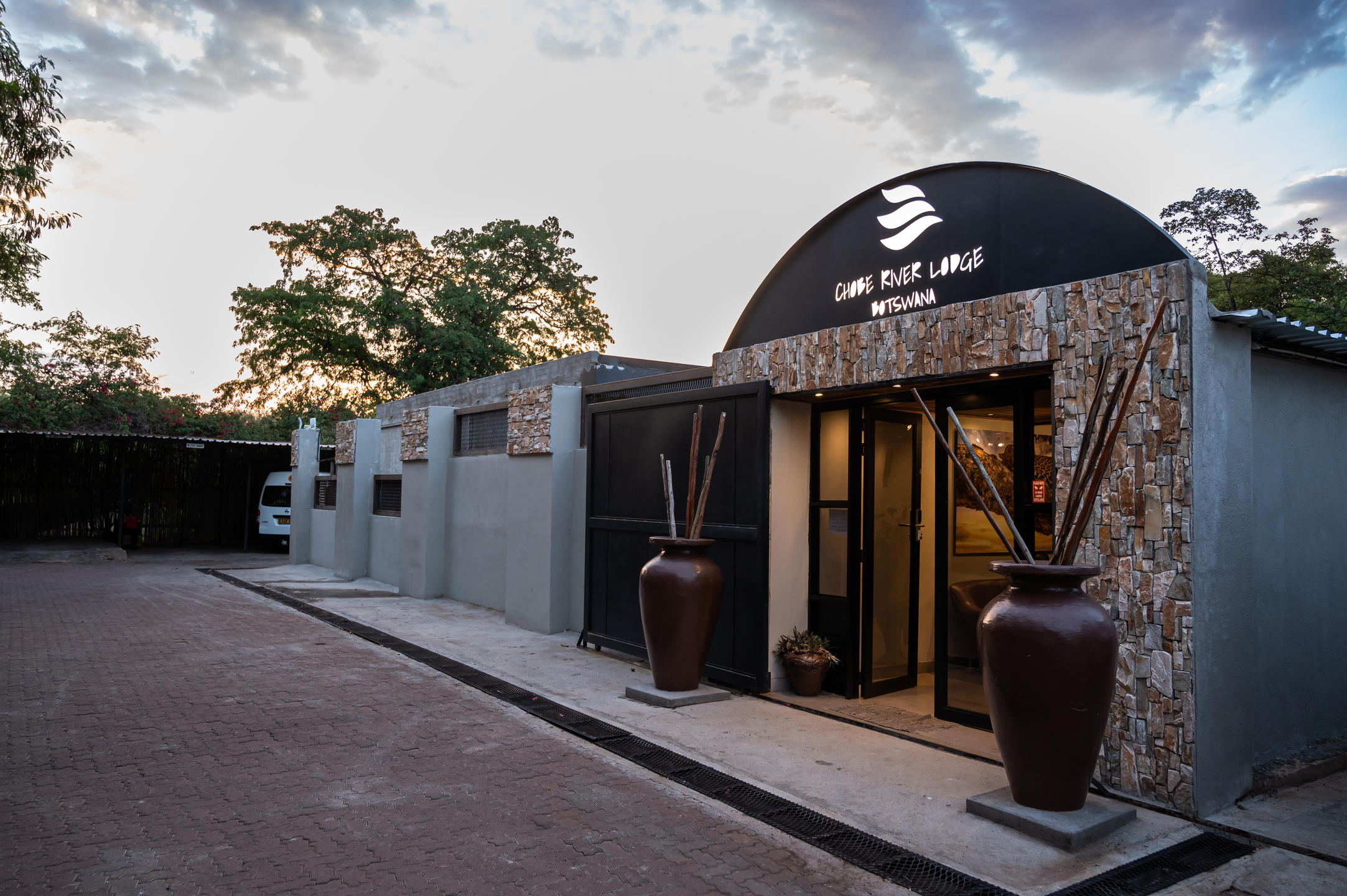 CHOBE RIVER LODGE