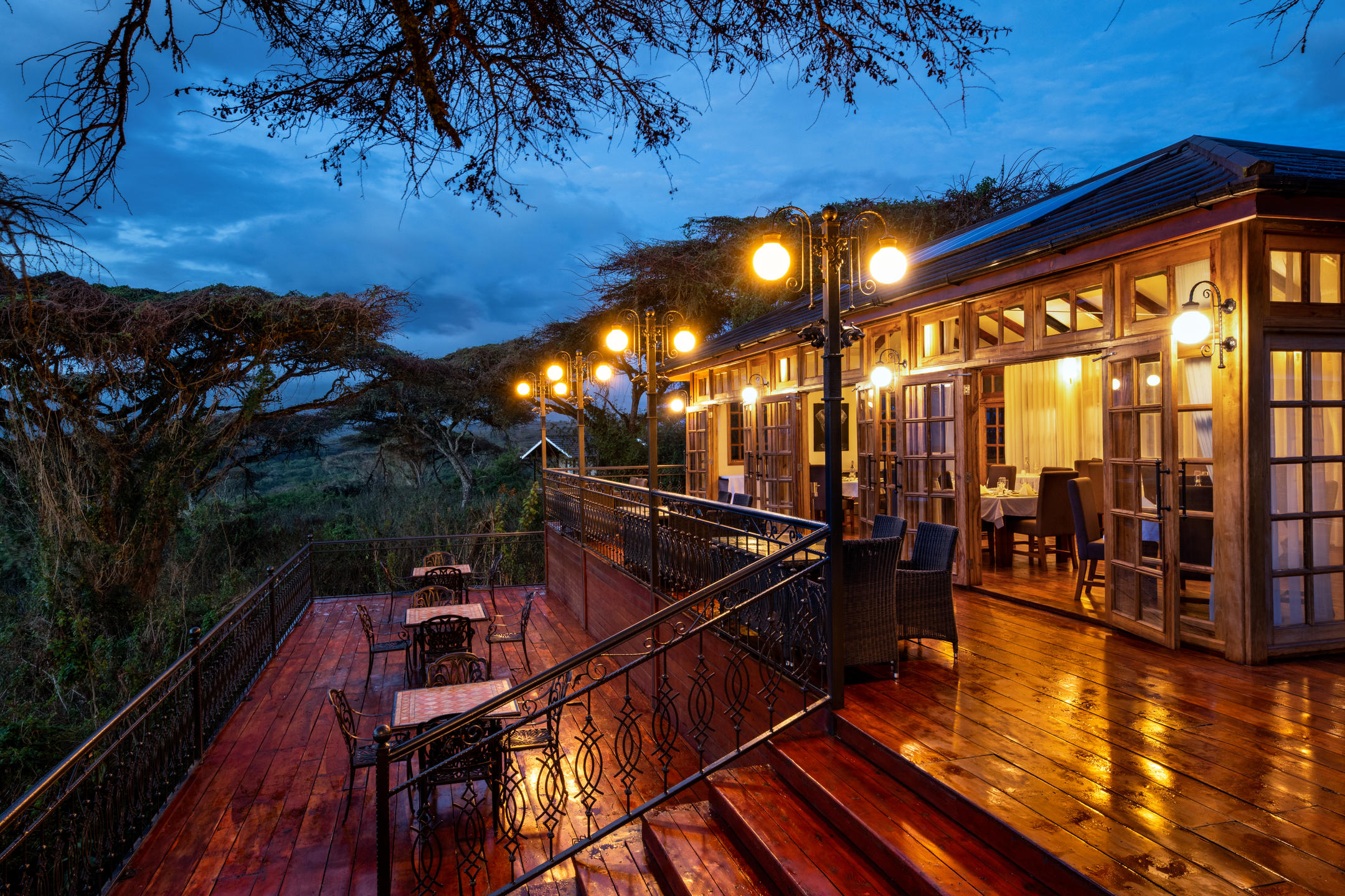 NGORONGORO LIONS PAW CAMP