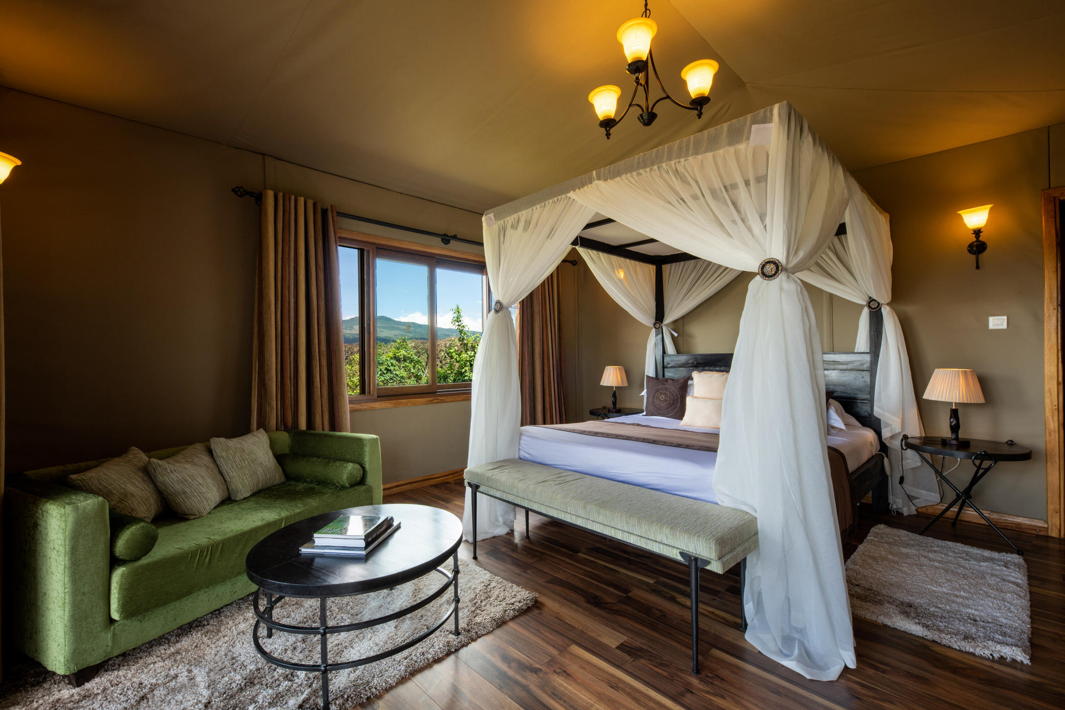 NGORONGORO LIONS PAW CAMP