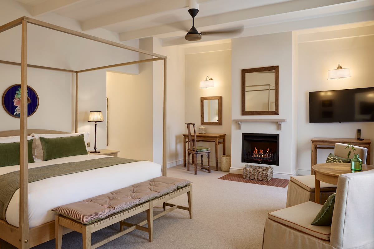SPIER HOTEL