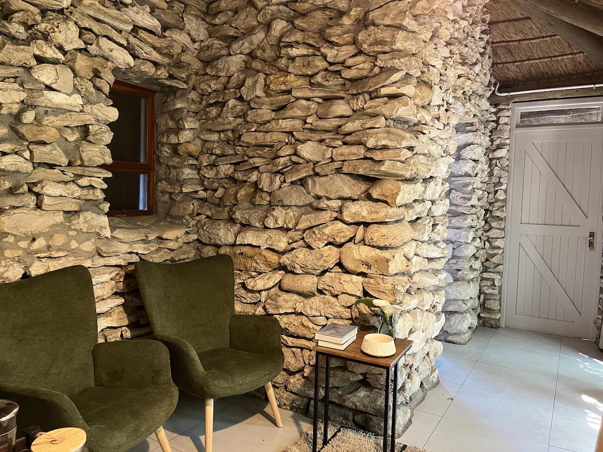 MOSAIC LAGOON LODGE
