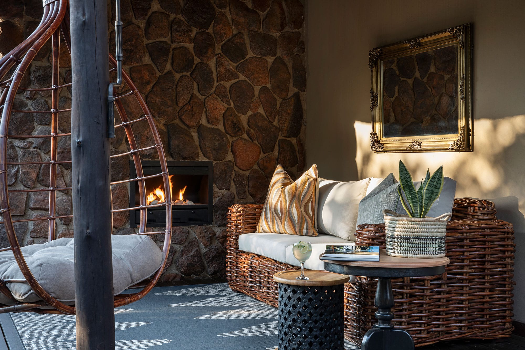 NDLOVU SAFARI LODGE