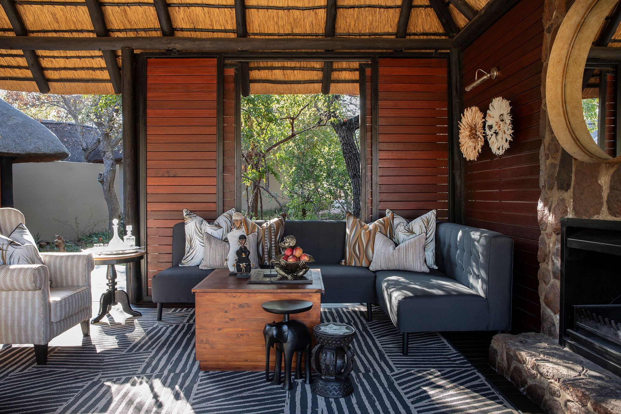NDLOVU SAFARI LODGE